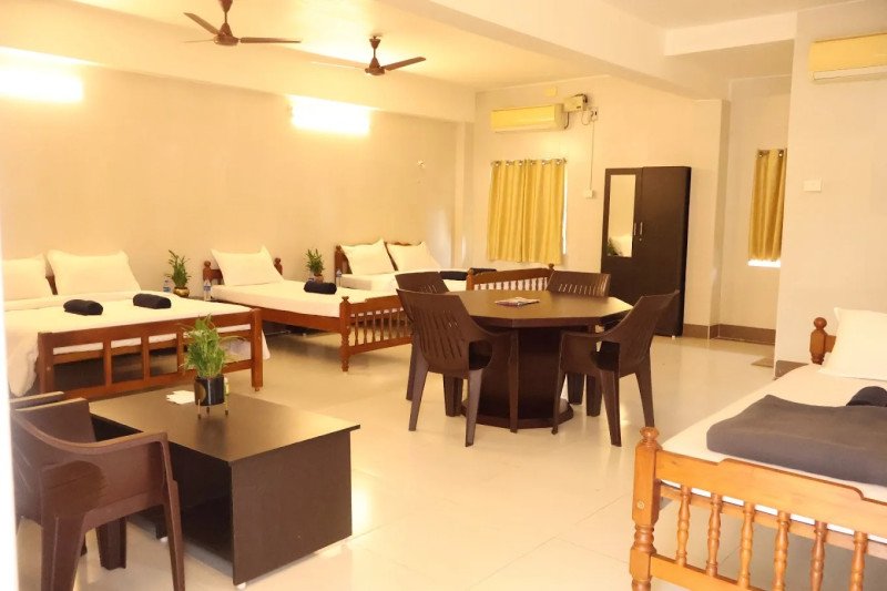 Deluxe Suite Room Medium